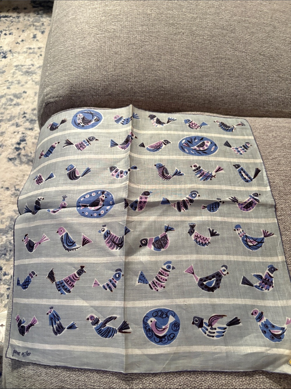 Stylish Bird Print Scarf in Light Gray, Blue & Purple